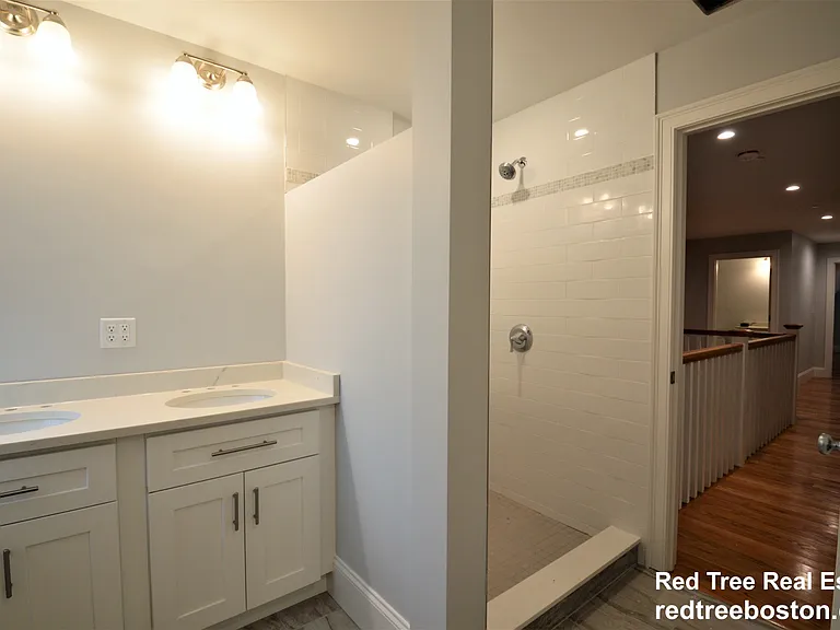 18 Murdock St #1 — Photo 11