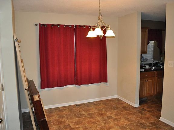 4th image of 3404 N 9th St
