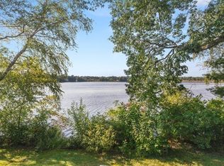 15B Shore Rd, North Reading, MA 01864