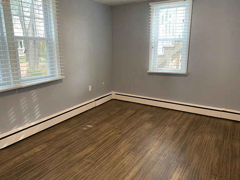 522 Highland Ave #1 — Photo 2