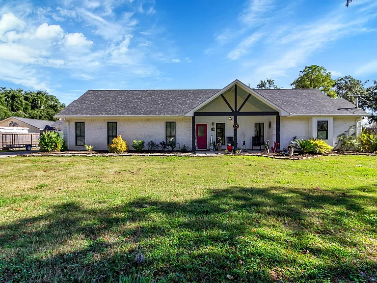 295 County Road 687 — Photo 7