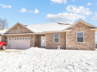 49 Fellowship Ln, Blue Eye, MO 65611