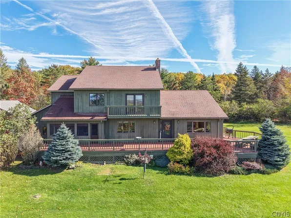3183 Windy Hill Ln, Manlius, NY 13104