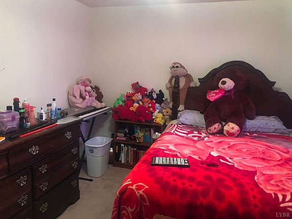 5th image of 3501 Fort Ave APT 3
