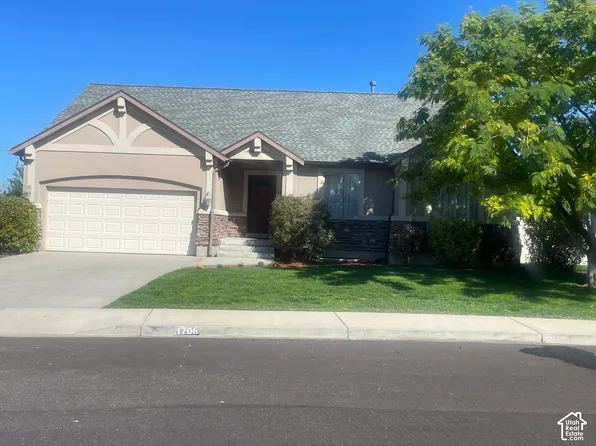 1706 W Renaissance Way S, Springville, UT 84663