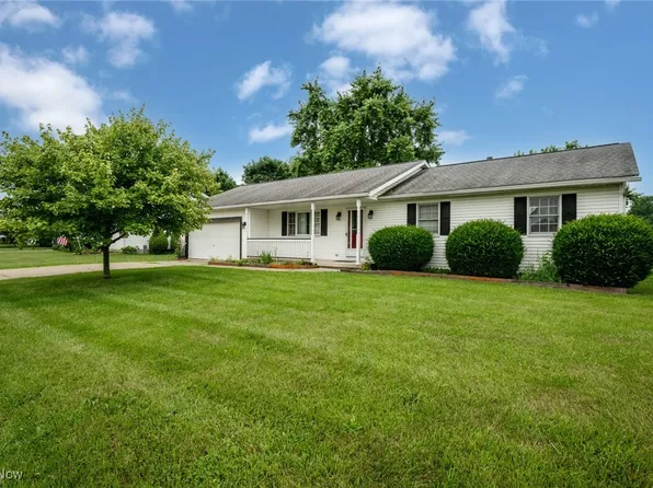 126 Darla Dr, Creston, OH 44217