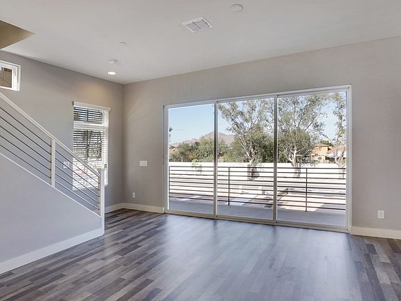 Bonus room adjacent to garden