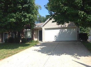 1472 Fairway Dr, Lawrenceburg, IN 47025