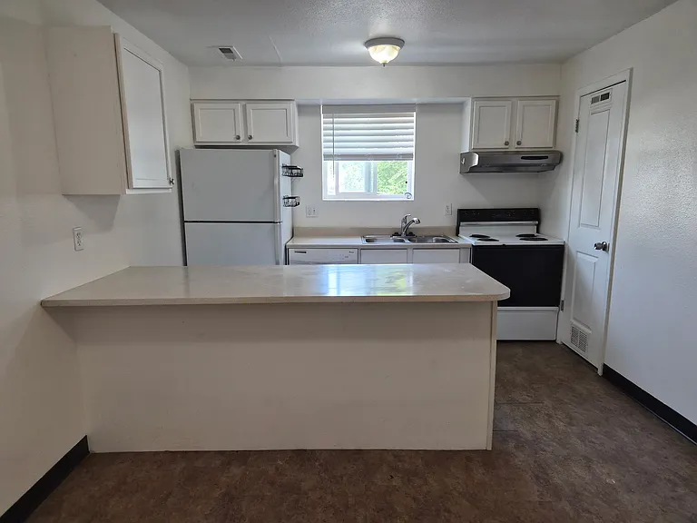 Magnussen Apartments — Photo 17