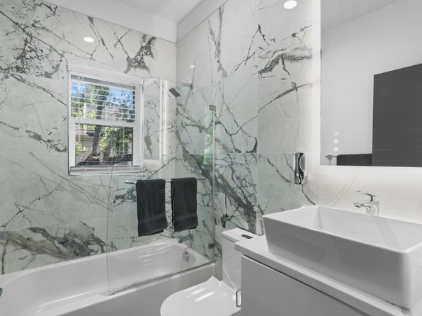 927 S Howard Ave #16