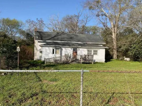 1252 Minervaville Rd, Hopkins, SC 29061