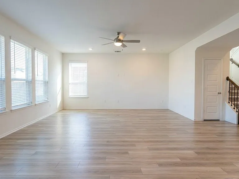 4653 Alfano Loop — Photo 11