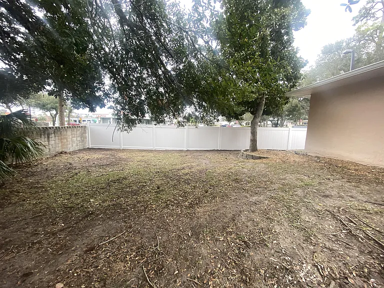 2275 Granada Dr #1 — Photo 23