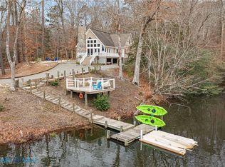 4775 Stormont Rd, Hartfield, VA 23071