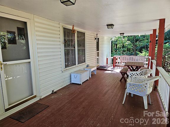 5th image of 5086 Burkemont Rd