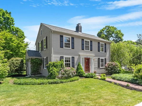 1123 Massachusetts Ave, Lexington, MA 02420