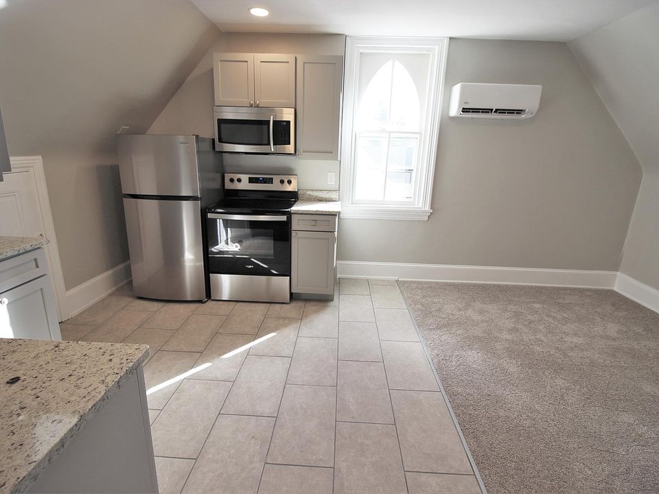 1st image of 344 Hodgson St #5