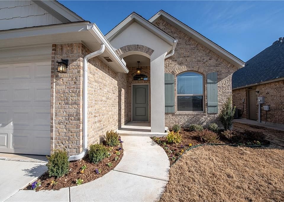 2nd image of 16808 Serrano Dr