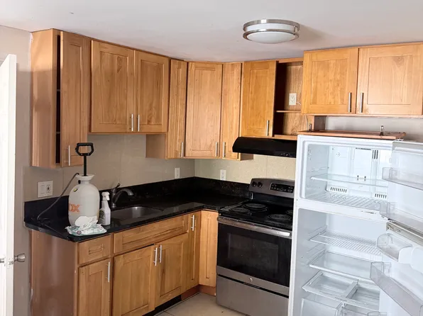 1525 Auld Ln, Honolulu, HI