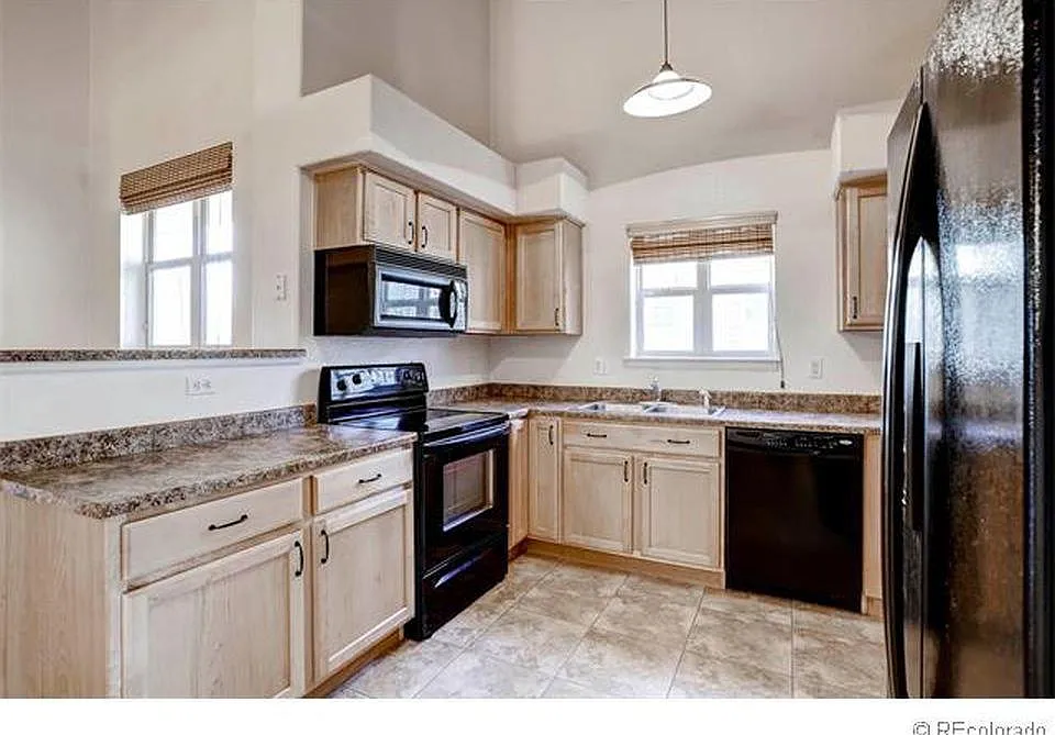 5440 Allison Street — Photo 2