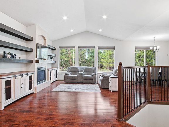 3rd image of 12612 N Ruby Rd