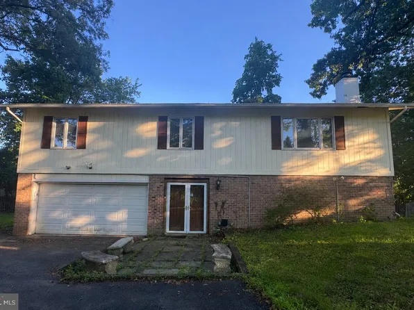 501 Glyndon St SE, Vienna, VA 22180
