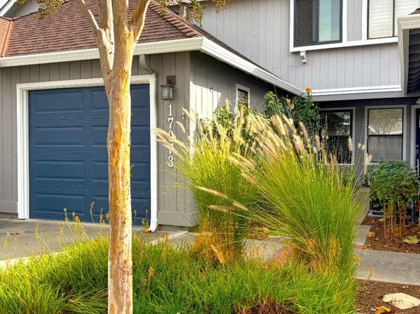 17073 Creekside Cir, Morgan Hill, CA 95037
