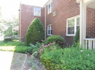 96 Clark Ct, Rutherford, NJ 07070