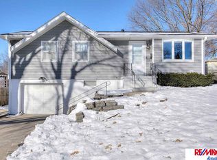 2924 S 117th St, Omaha, NE 68144