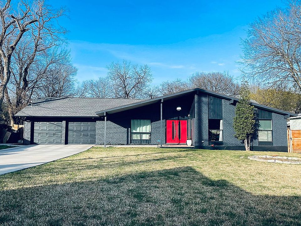 1st image of 3212 Northeast Dr