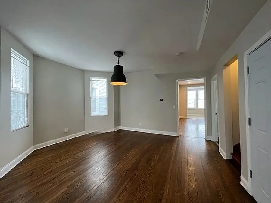 4 bed, 2000 sqft, $3,500 — Photo 4