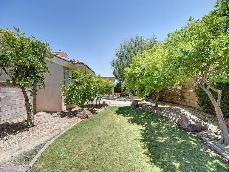 35841 Rosemont Dr — Photo 19