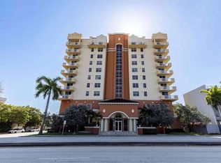 215 SW 42nd Ave APT 902, Miami, FL 33134