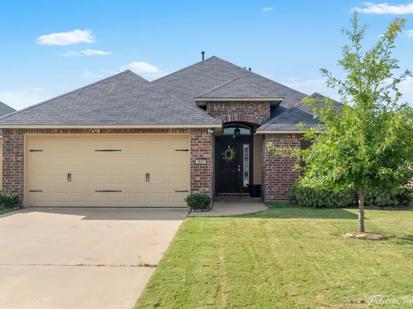 3920 White Lake Dr, Bossier City, LA 71111