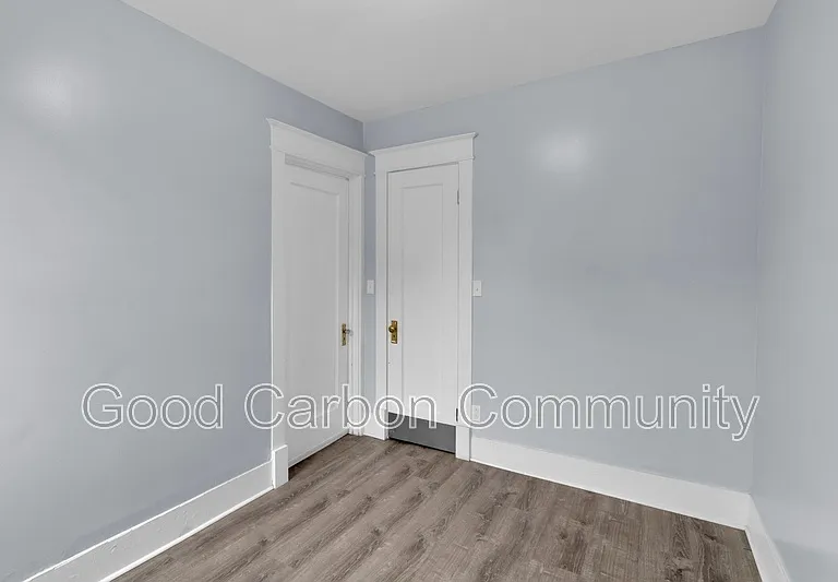 2809 Main St #2 — Photo 15