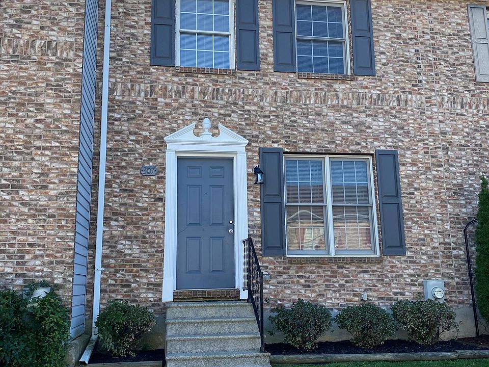 307 Goldsmith Lane
