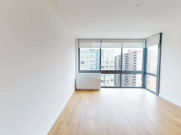808 Columbus Avenue 16B image 2 of 9