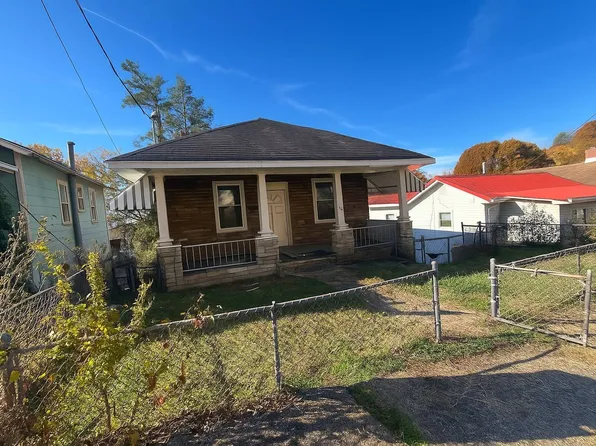 709 Grace Ave, Charleston, WV 25302
