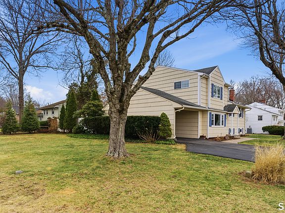 4th image of 28 Ashford Road