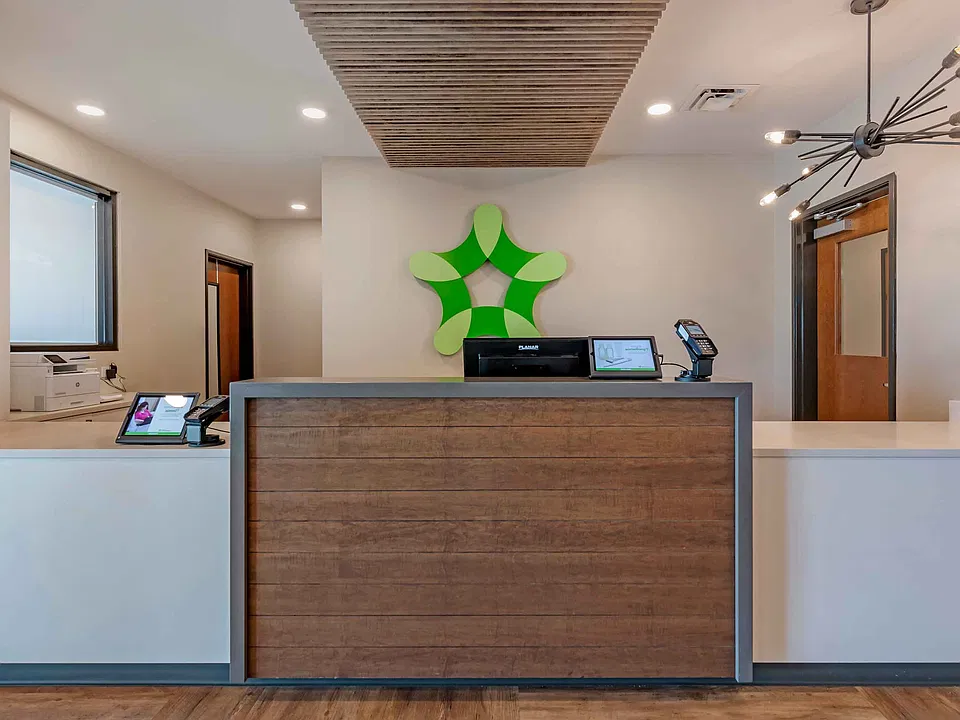 Lobby and Guest Check-in