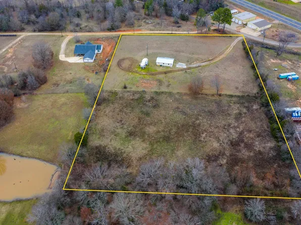 7598 Pacal Rd, Gilmer, TX 75645
