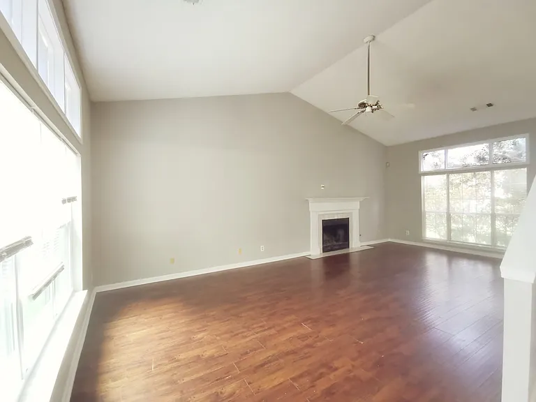2157 Williams Pl — Photo 7
