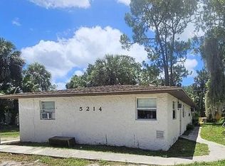 5214 Sholtz St #A-B, Naples, FL 34113