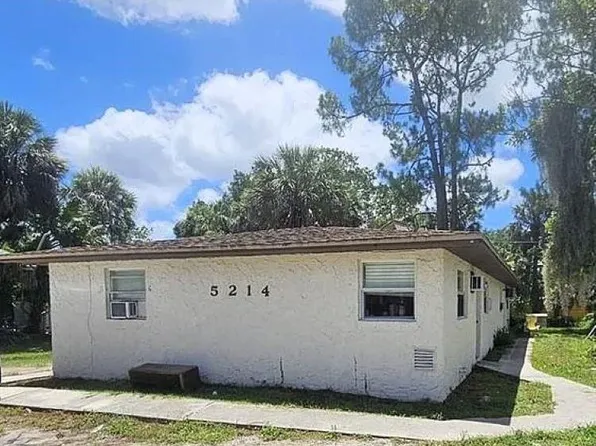 5214 Sholtz ST #A+B, NAPLES, FL 34113