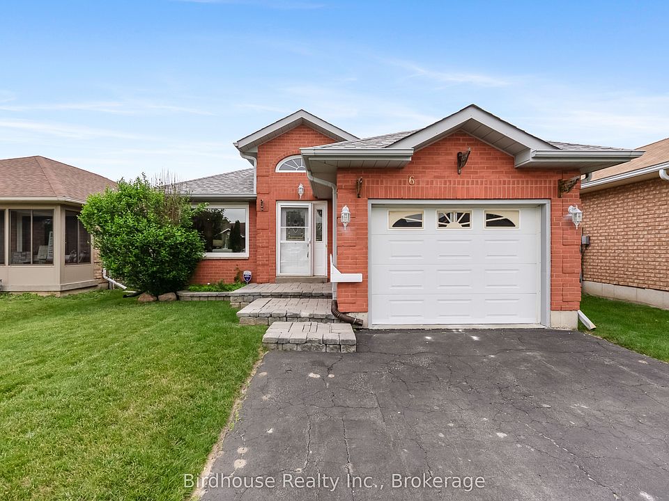 1st image of 6 Eakins Cres