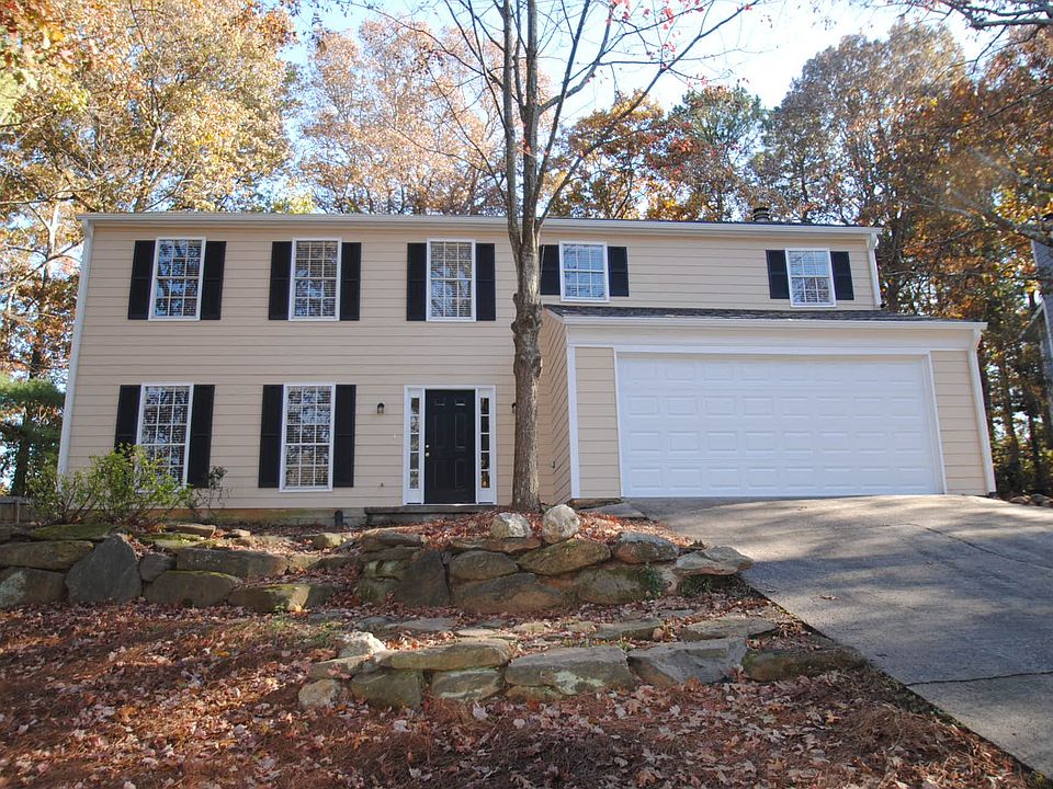 1st image of 475 Barrington Dr W