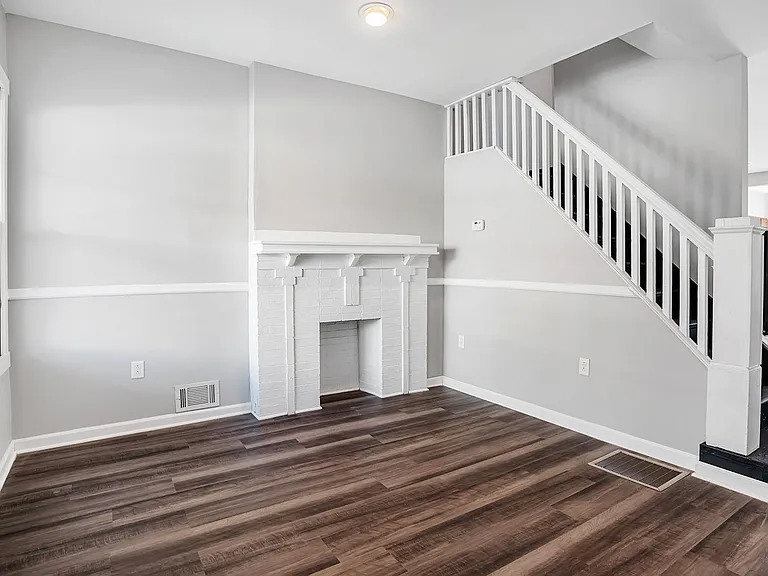 121 Dilworth St — Photo 15