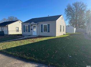 3637 Johnson Ave, Davenport, IA 52802