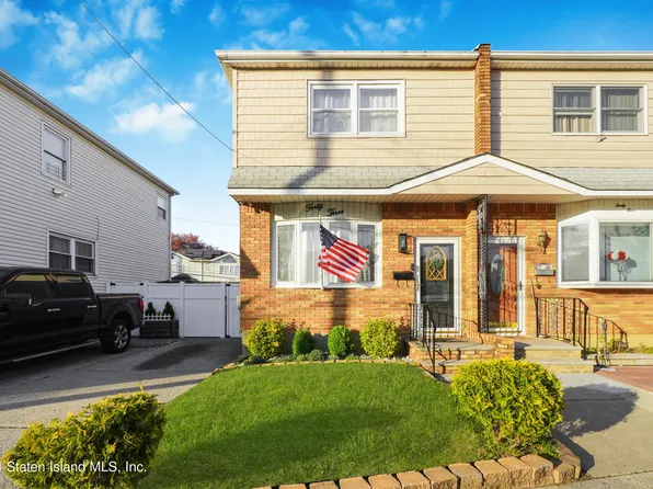 43 Church Ave, Staten Island, NY 10314