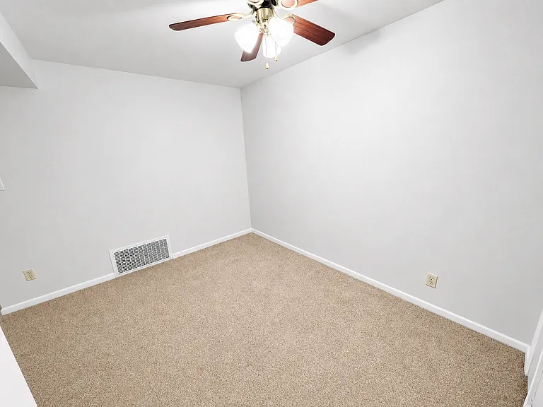 6618 Dalzell Pl — Photo 6
